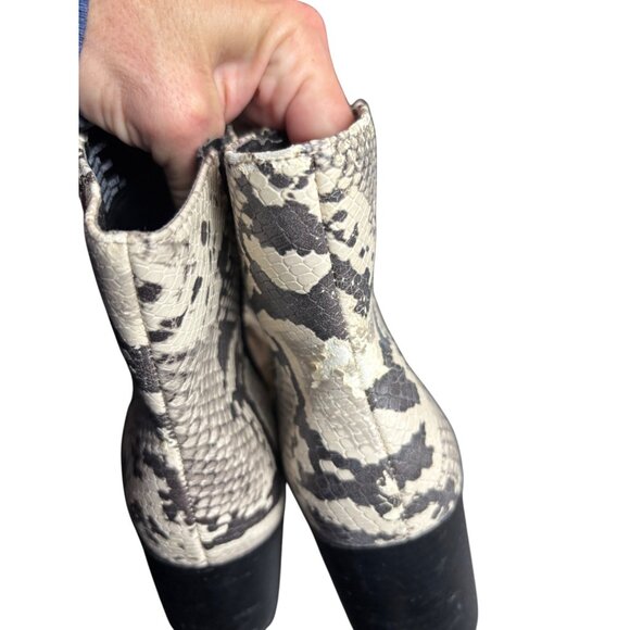 Aaden Snake Print Ankle Boots Womens 7.5M PU Upper Textile Lining*note wear - Picture 9 of 12